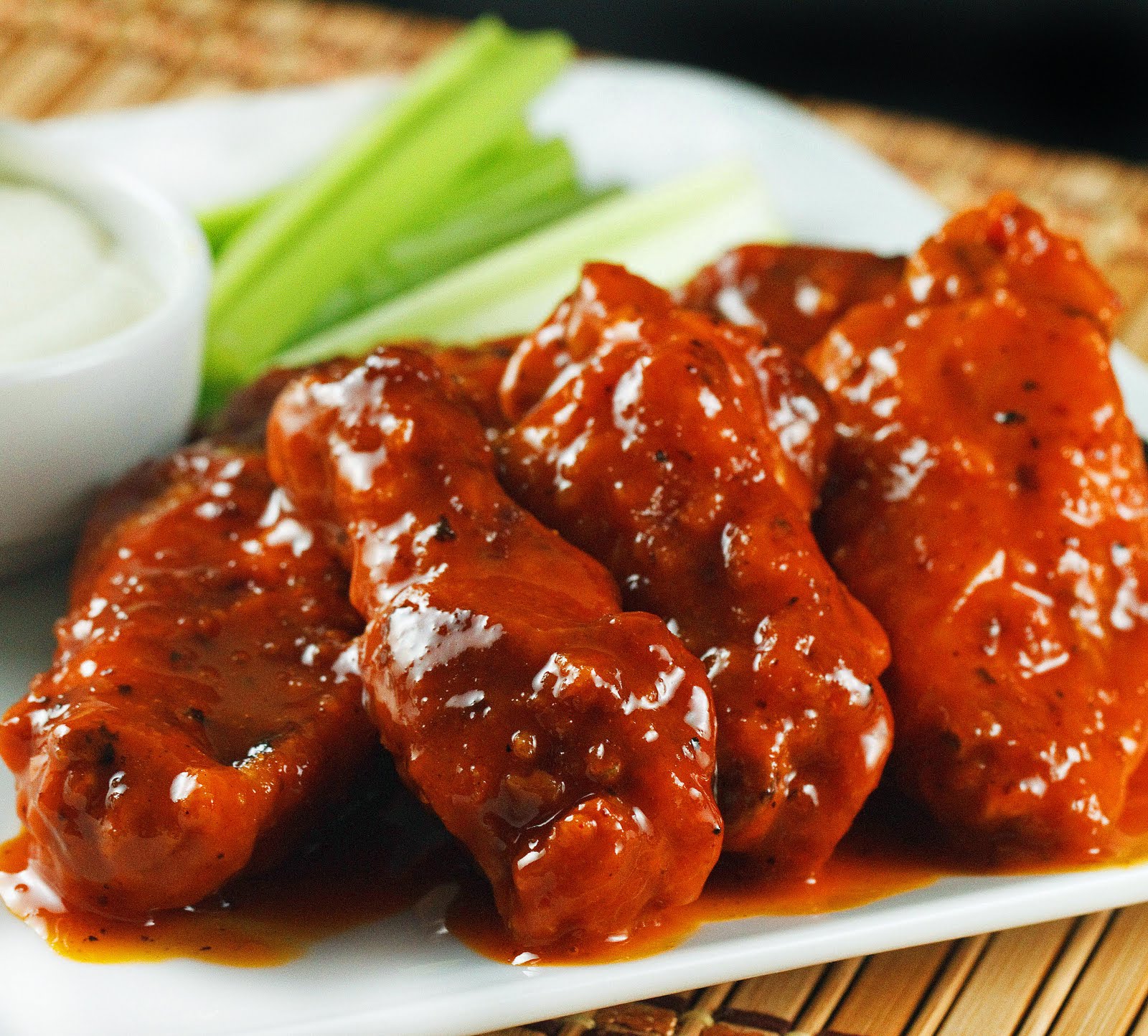 Emeril Lagasse S Buffalo Style Wings Recipe Sugarbang